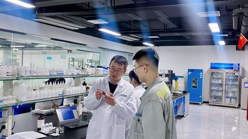 数字PCR与荧光定量PCR：技术差异与应用场景解析